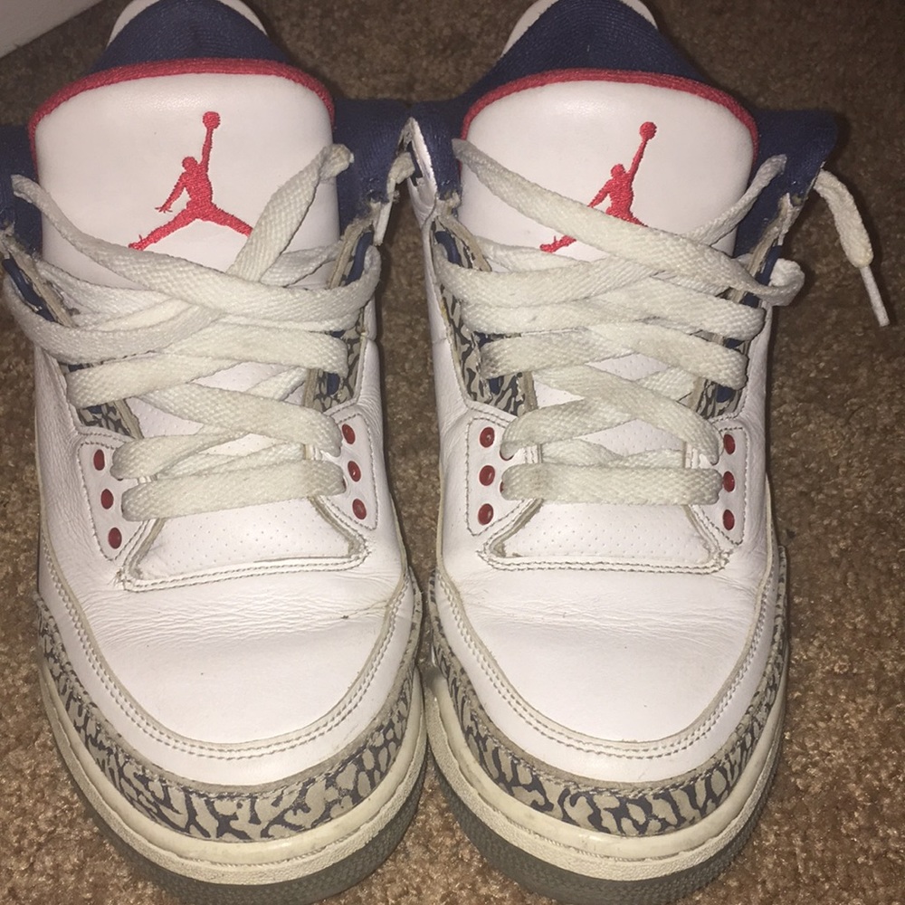 Jordan 3 Retro “ True Blue “